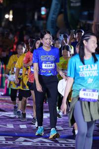 BIB: 4588, 4813
                            <button type="button" onclick="openModal(26261186)" class="btn btn-primary btn-sm float-right btn-popup" data-toggle="modal" data-target=".modal-high-quality">
                        <i class="fas fa-shopping-cart"></i> Add to Cart
                    </button>
                                            <button type="button" onclick="isThisMe(26261186, true)" class="btn btn-success btn-sm float-right btn-popup btn-isme hidden" data-toggle="tooltip" data-placement="bottom" title="นี่คือรูปของคุณใช่ไหม คลิกที่นี่เพื่อเอาเข้าอัลบั้ม">
                        <i class="fas fa-plus"></i> Add to album
                    </button>
                    <button type="button" onclick="isThisMe(26261186, false)" class="btn btn-warning btn-sm float-right btn-popup btn-isnotme hidden">
                        <i class="fas fa-ban"></i> Remove from album
                    </button>